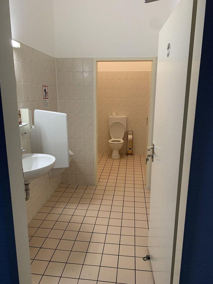 Prenájom kancelárie 210 m², Maximilianstr. 66, Augsburg, Bavorsko Prenájom kancelárie 210 m², Maximilianstr. 66, Augsburg, Bavorsko