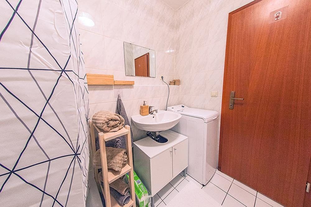 Prenájom bytu 1-izbový 46 m², Berlin, Berlín Prenájom bytu 1-izbový 46 m², Berlin, Berlín