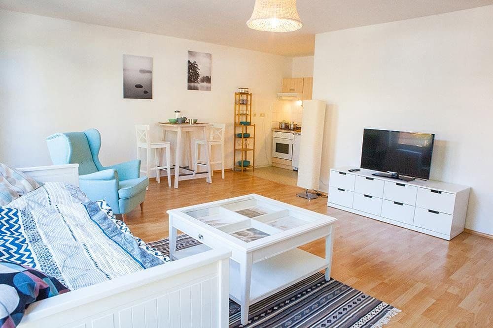 Prenájom bytu 1-izbový 46 m², Berlin, Berlín Prenájom bytu 1-izbový 46 m², Berlin, Berlín