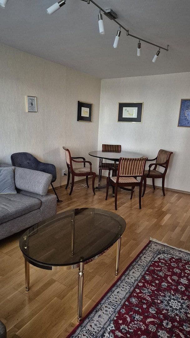 Predaj bytu 3-izbový 70 m², München, Bavorsko Predaj bytu 3-izbový 70 m², München, Bavorsko