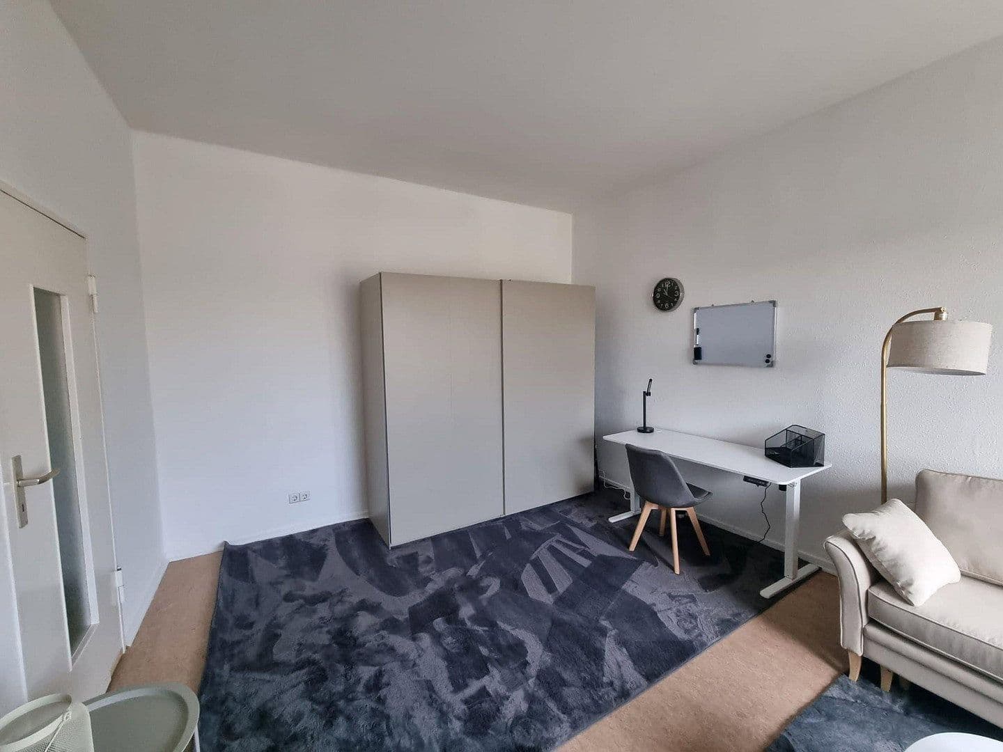 Prenájom bytu 1-izbový 53 m², Berlin, Berlín Prenájom bytu 1-izbový 53 m², Berlin, Berlín