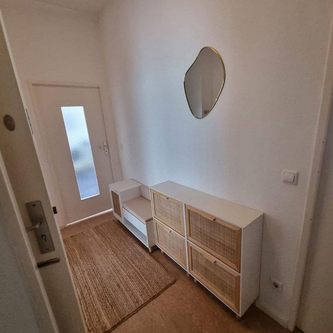 Prenájom bytu 1-izbový 53 m², Berlin, Berlín Prenájom bytu 1-izbový 53 m², Berlin, Berlín