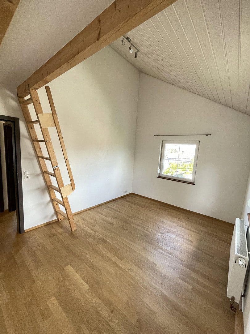Predaj domu 147 m², pozemok 367 m², Wernau (Neckar), Bádensko-Wurttembersko Predaj domu 147 m², pozemok 367 m², Wernau (Neckar), Bádensko-Wurttembersko
