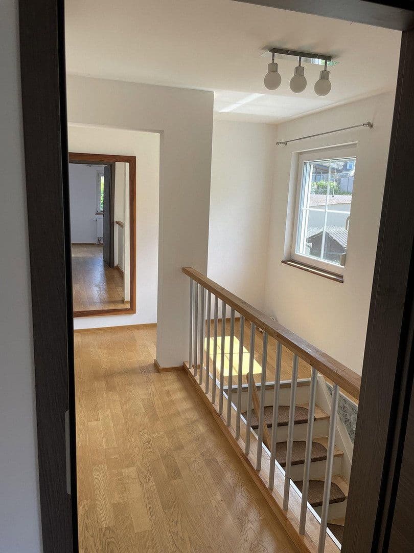 Predaj domu 147 m², pozemok 367 m², Wernau (Neckar), Bádensko-Wurttembersko Predaj domu 147 m², pozemok 367 m², Wernau (Neckar), Bádensko-Wurttembersko