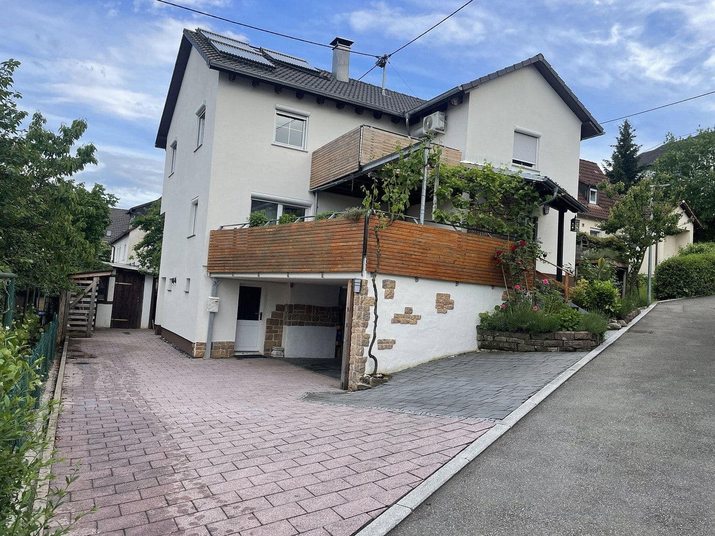 Predaj domu 147 m², pozemok 367 m², Wernau (Neckar), Bádensko-Wurttembersko Predaj domu 147 m², pozemok 367 m², Wernau (Neckar), Bádensko-Wurttembersko