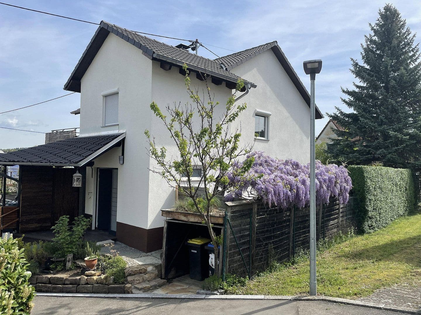 Predaj domu 147 m², pozemok 367 m², Wernau (Neckar), Bádensko-Wurttembersko Predaj domu 147 m², pozemok 367 m², Wernau (Neckar), Bádensko-Wurttembersko