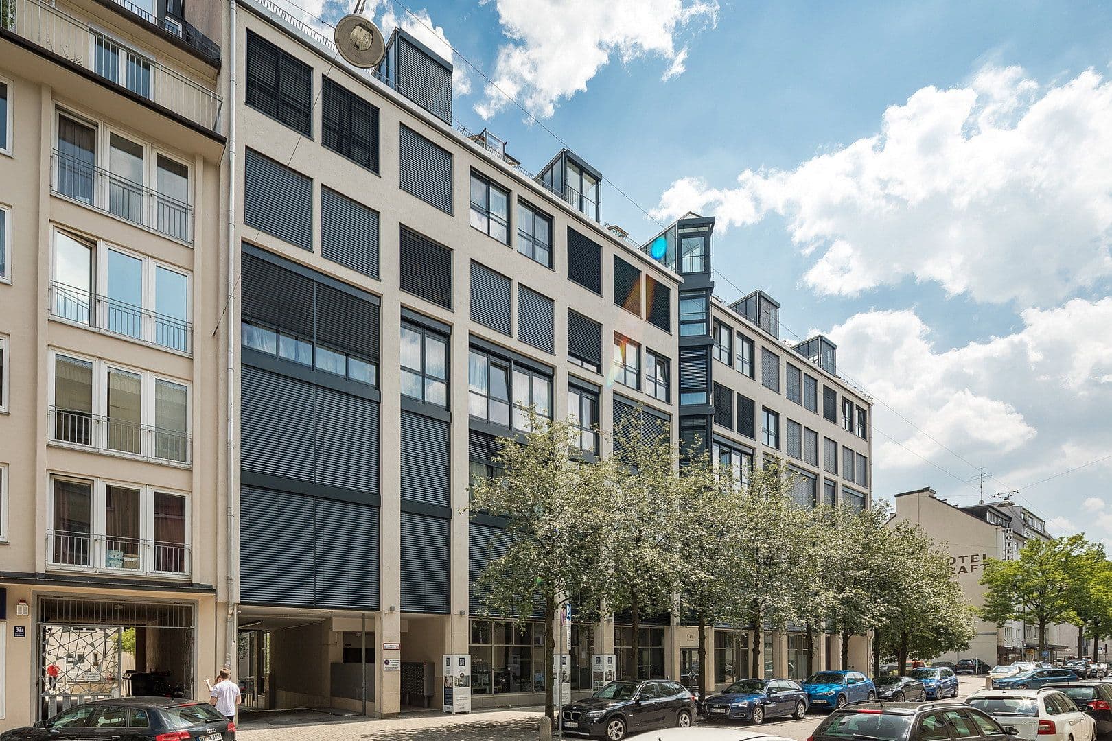 Prenájom bytu 1-izbový 32 m², Schillerstr.41, München, Bavorsko Prenájom bytu 1-izbový 32 m², Schillerstr.41, München, Bavorsko