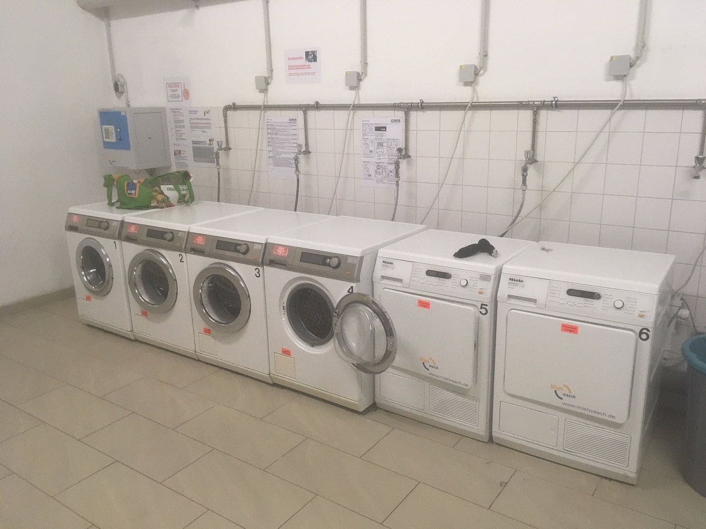 Prenájom bytu 1-izbový 32 m², Schillerstr.41, München, Bavorsko Prenájom bytu 1-izbový 32 m², Schillerstr.41, München, Bavorsko
