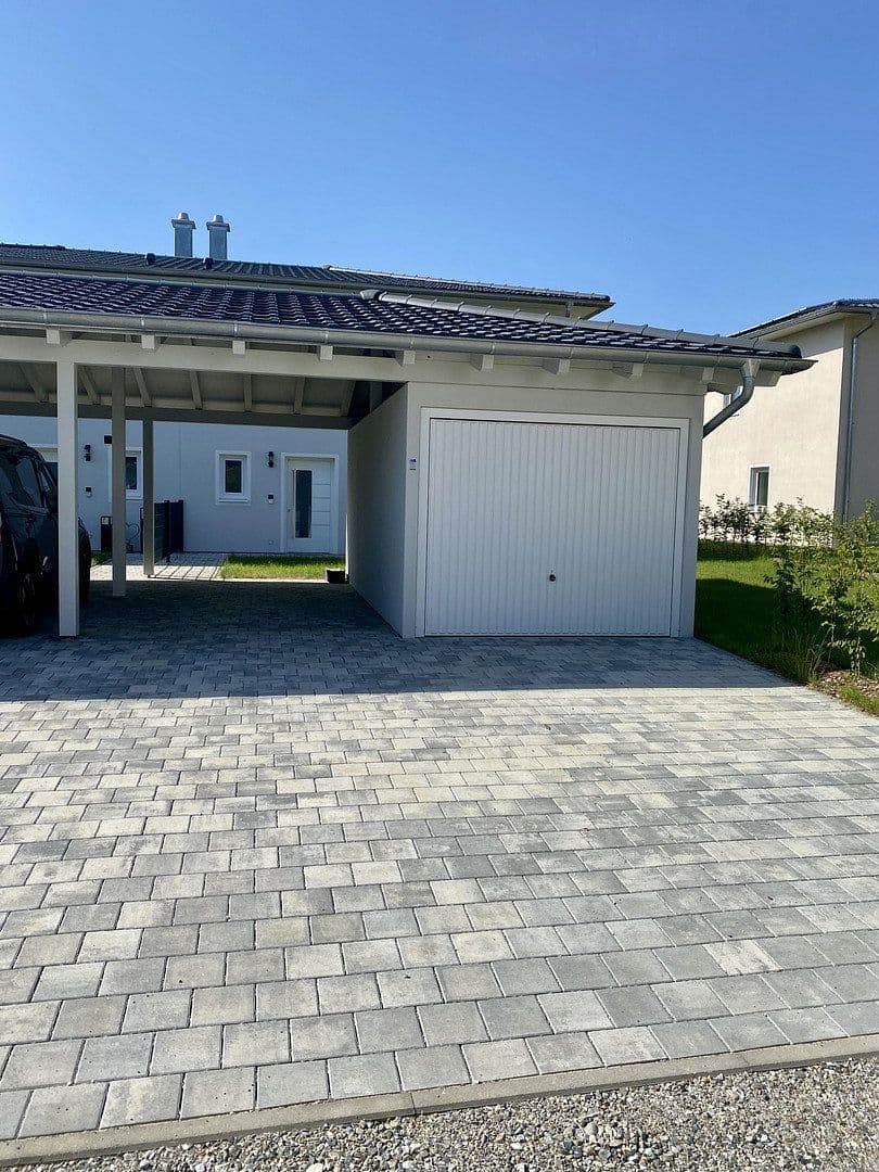 Predaj domu 128 m², pozemok 445 m², Niedertaufkirchen, Bavorsko Predaj domu 128 m², pozemok 445 m², Niedertaufkirchen, Bavorsko