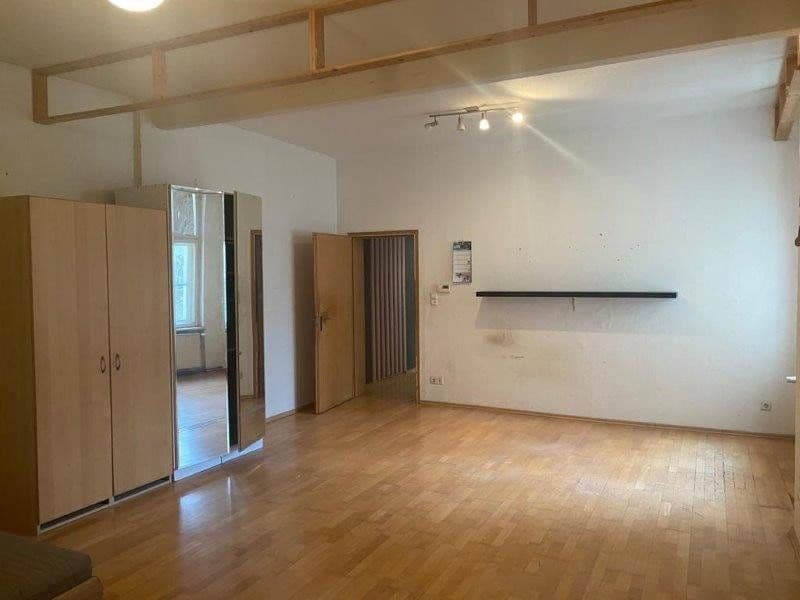 Predaj bytu 1-izbový 51 m², kaiser friedrich str 54, berlin, Berlín Predaj bytu 1-izbový 51 m², kaiser friedrich str 54, berlin, Berlín