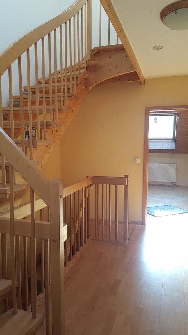 Predaj domu 135 m², pozemok 256 m², Zugspitzstraße, Dasing, Bavorsko Predaj domu 135 m², pozemok 256 m², Zugspitzstraße, Dasing, Bavorsko