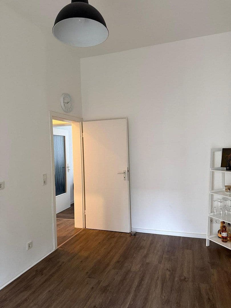 Prenájom bytu 2-izbový 70 m², Friedrich-Ebert-Str. 33, Worms, Porýnie-Falcko Prenájom bytu 2-izbový 70 m², Friedrich-Ebert-Str. 33, Worms, Porýnie-Falcko