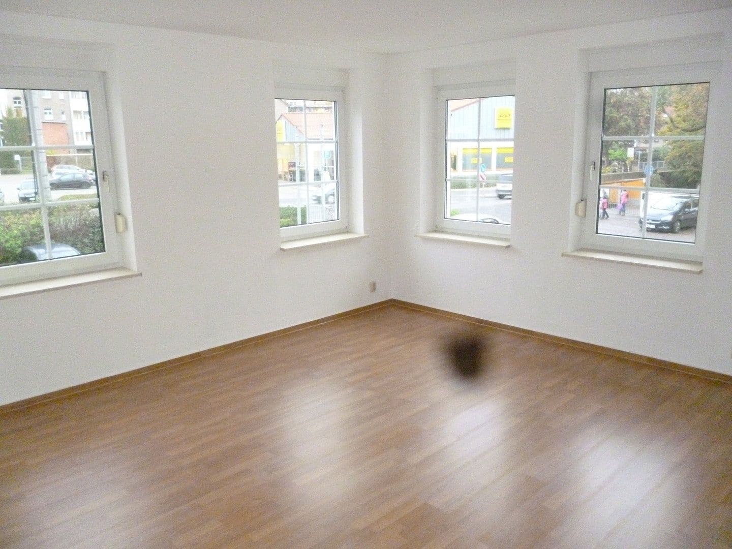 Prenájom bytu 3-izbový 120 m², Gotha, Durínsko Prenájom bytu 3-izbový 120 m², Gotha, Durínsko