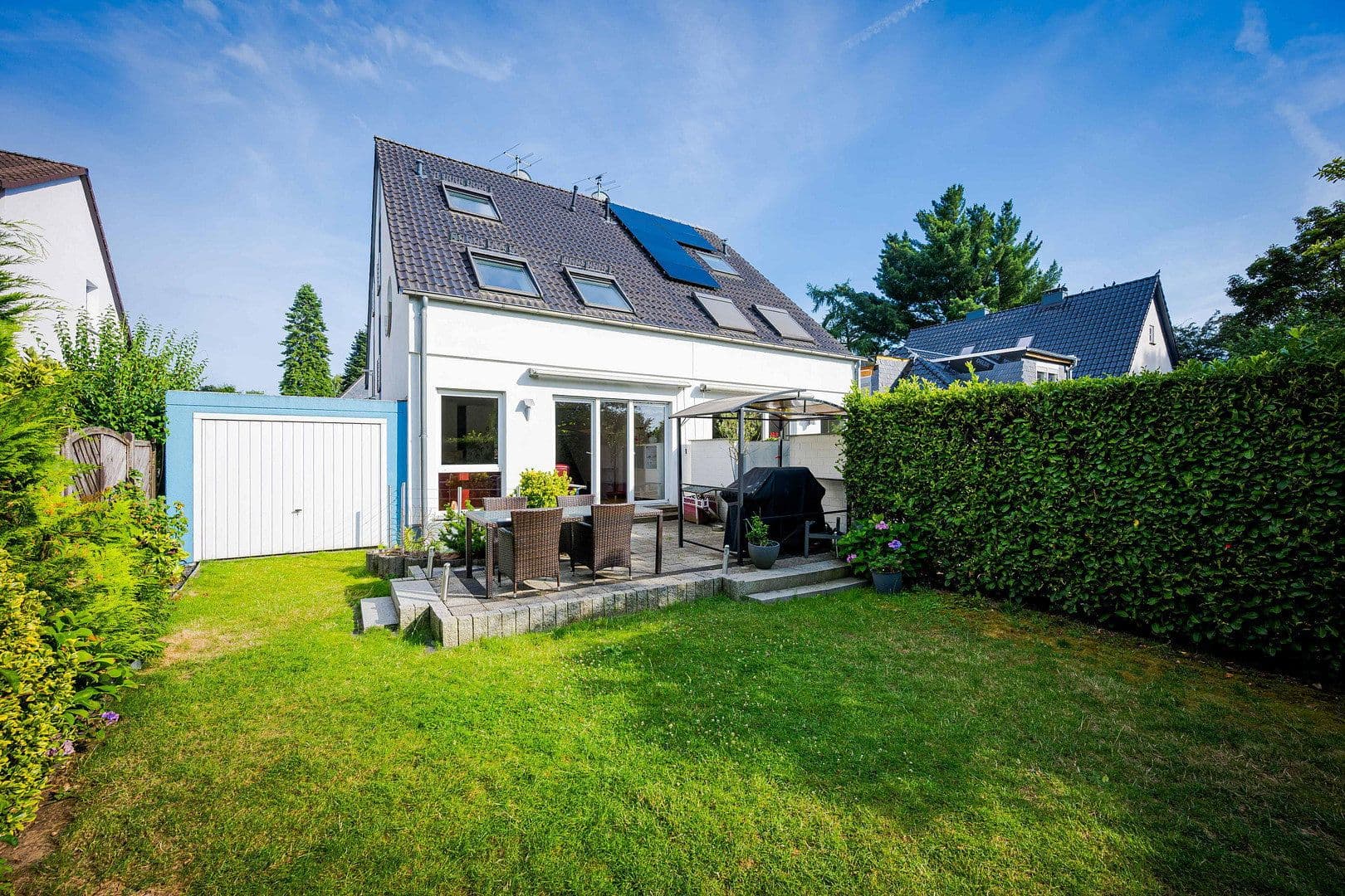 Predaj domu 173 m², pozemok 284 m², Solingen, Severné Porýnie - Westfálsko Predaj domu 173 m², pozemok 284 m², Solingen, Severné Porýnie - Westfálsko
