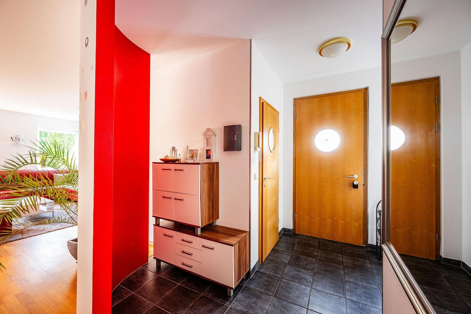 Predaj domu 173 m², pozemok 284 m², Solingen, Severné Porýnie - Westfálsko Predaj domu 173 m², pozemok 284 m², Solingen, Severné Porýnie - Westfálsko