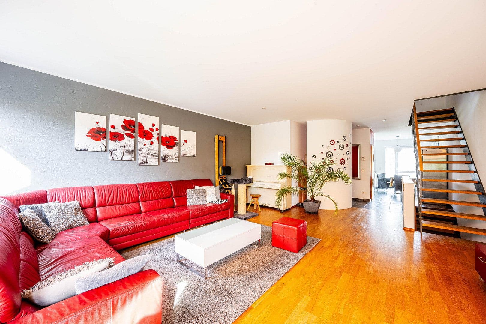 Predaj domu 173 m², pozemok 284 m², Solingen, Severné Porýnie - Westfálsko Predaj domu 173 m², pozemok 284 m², Solingen, Severné Porýnie - Westfálsko