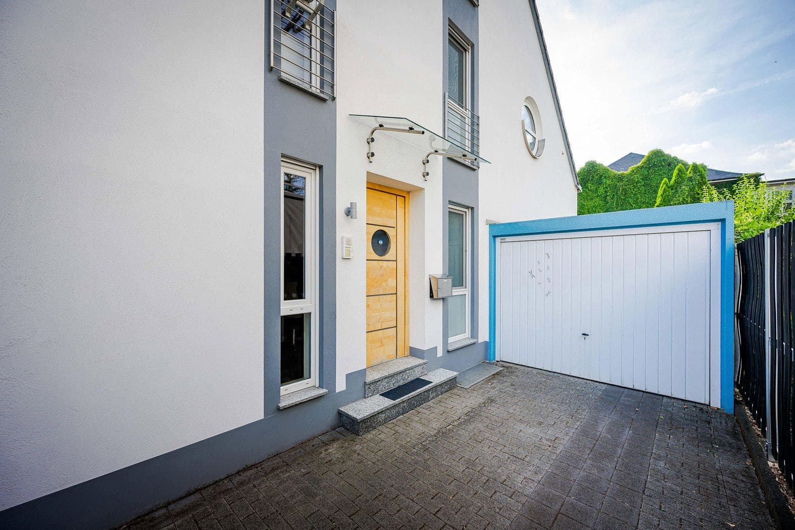 Predaj domu 173 m², pozemok 284 m², Solingen, Severné Porýnie - Westfálsko Predaj domu 173 m², pozemok 284 m², Solingen, Severné Porýnie - Westfálsko