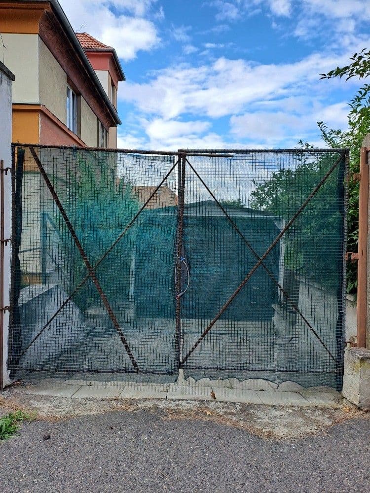 Prenájom garáže 31 m², Praha, Praha Prenájom garáže 31 m², Praha, Praha