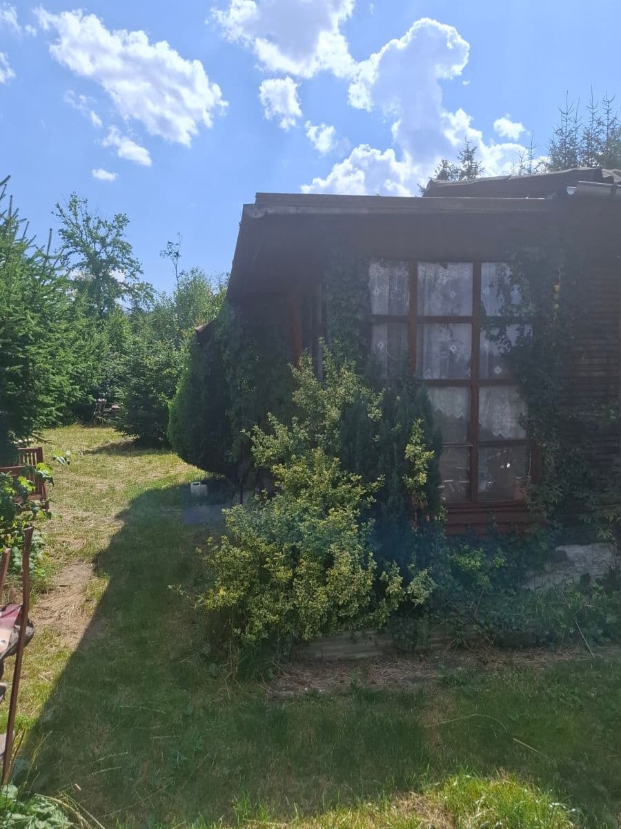 Predaj rekreačného objektu 43 m², pozemok 833 m², Smrčná, Kraj Vysočina Predaj rekreačného objektu 43 m², pozemok 833 m², Smrčná, Kraj Vysočina