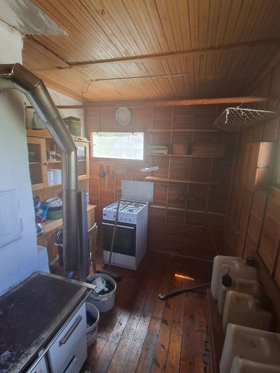 Predaj rekreačného objektu 43 m², pozemok 833 m², Smrčná, Kraj Vysočina Predaj rekreačného objektu 43 m², pozemok 833 m², Smrčná, Kraj Vysočina
