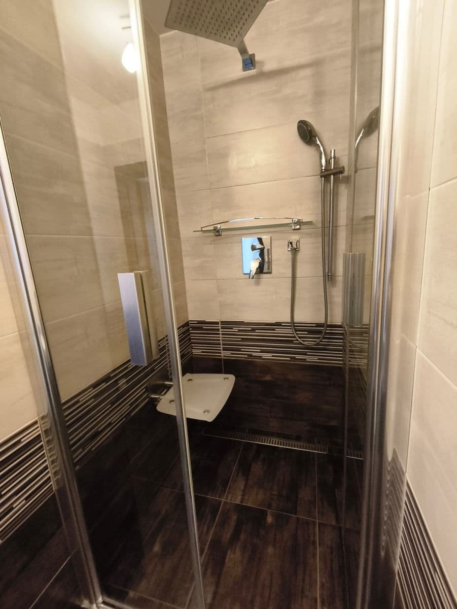 Prenájom bytu 4-izbový 84 m², Žitenická, Čáslav, Středočeský kraj Prenájom bytu 4-izbový 84 m², Žitenická, Čáslav, Středočeský kraj