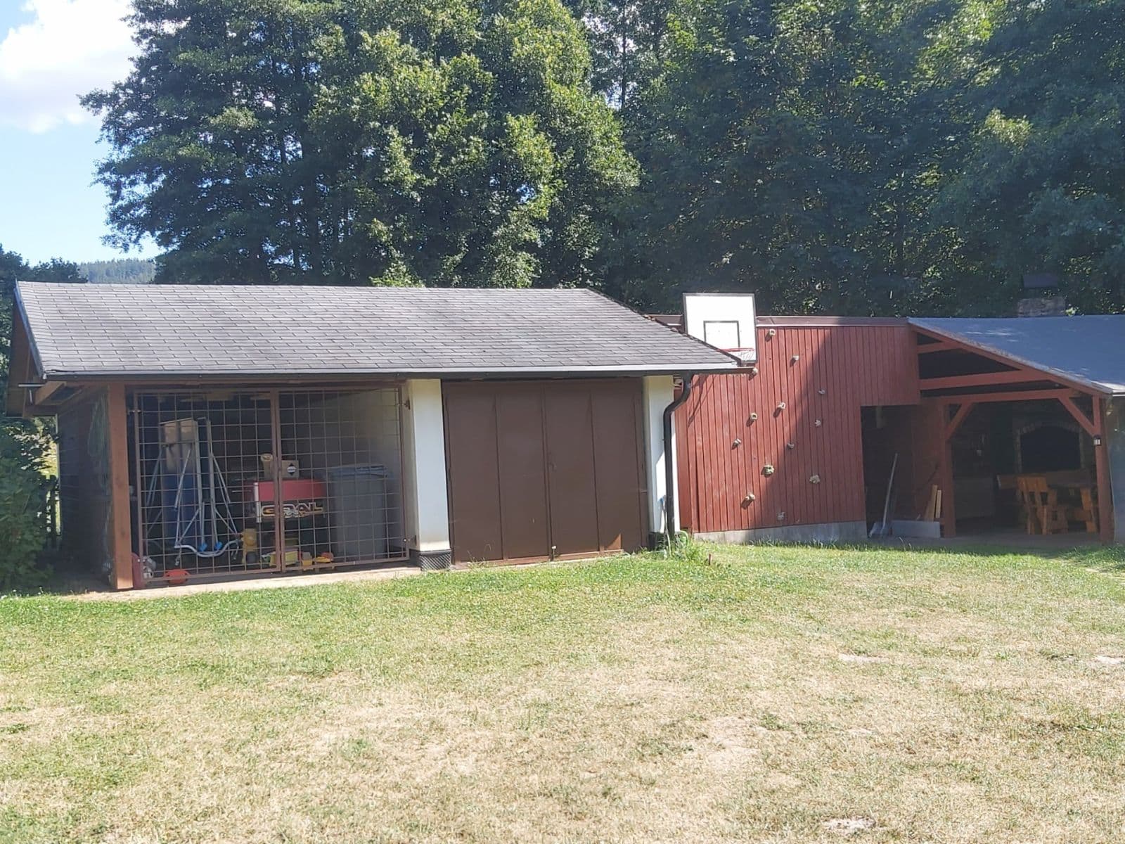 Predaj rekreačného objektu 240 m², pozemok 1.019 m², Těchonín, Pardubický kraj Predaj rekreačného objektu 240 m², pozemok 1.019 m², Těchonín, Pardubický kraj
