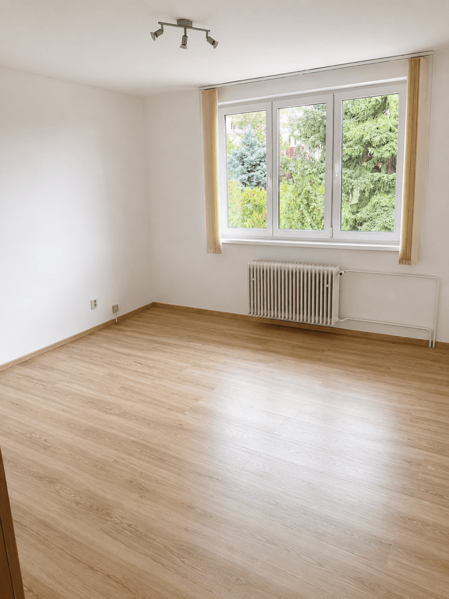 Prenájom bytu 4-izbový 110 m², U Plátenice, Praha, Praha Prenájom bytu 4-izbový 110 m², U Plátenice, Praha, Praha