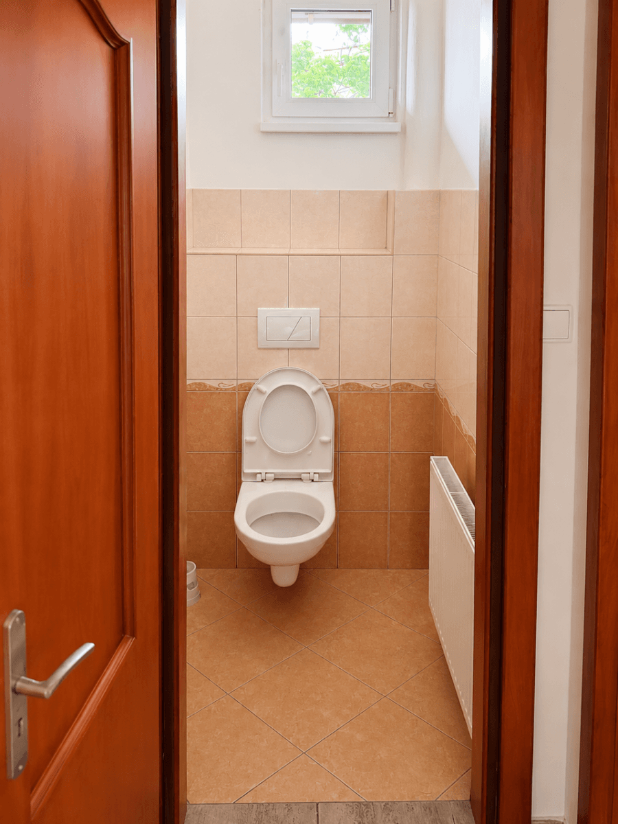 Prenájom bytu 4-izbový 110 m², U Plátenice, Praha, Praha Prenájom bytu 4-izbový 110 m², U Plátenice, Praha, Praha