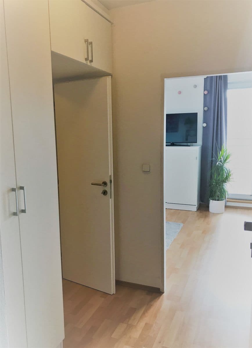 Prenájom bytu 1-izbový 31 m², Bratří Dohalských, Praha, Praha Prenájom bytu 1-izbový 31 m², Bratří Dohalských, Praha, Praha