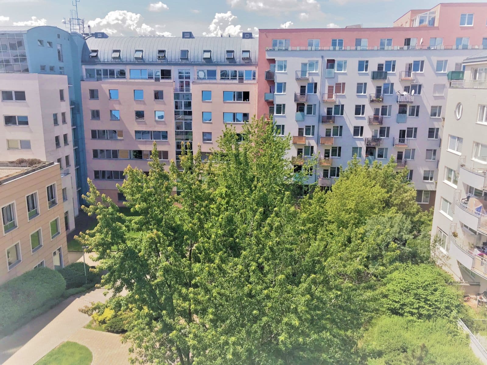 Prenájom bytu 1-izbový 31 m², Bratří Dohalských, Praha, Praha Prenájom bytu 1-izbový 31 m², Bratří Dohalských, Praha, Praha