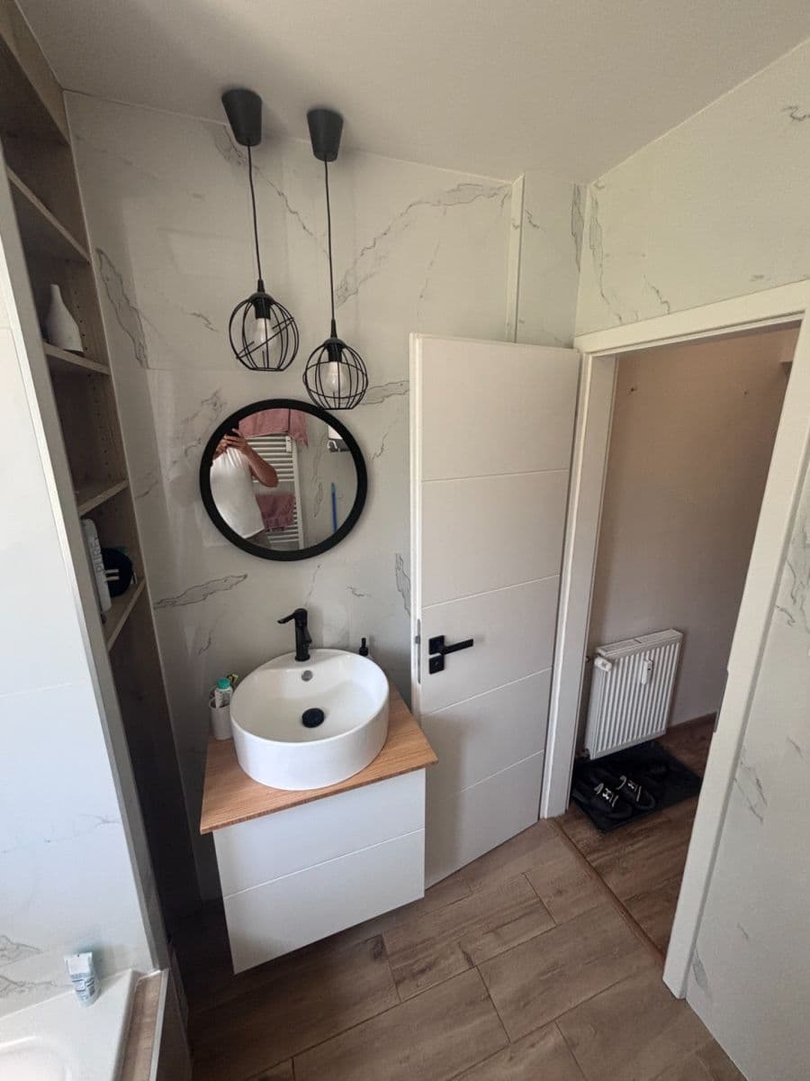 Prenájom bytu 3-izbový 75 m², Šrobárova, Ostrava, Moravskoslezský kraj Prenájom bytu 3-izbový 75 m², Šrobárova, Ostrava, Moravskoslezský kraj