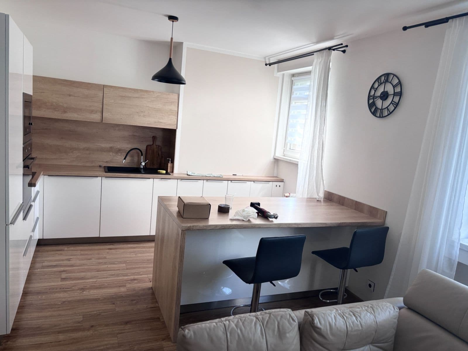 Prenájom bytu 3-izbový 75 m², Šrobárova, Ostrava, Moravskoslezský kraj Prenájom bytu 3-izbový 75 m², Šrobárova, Ostrava, Moravskoslezský kraj