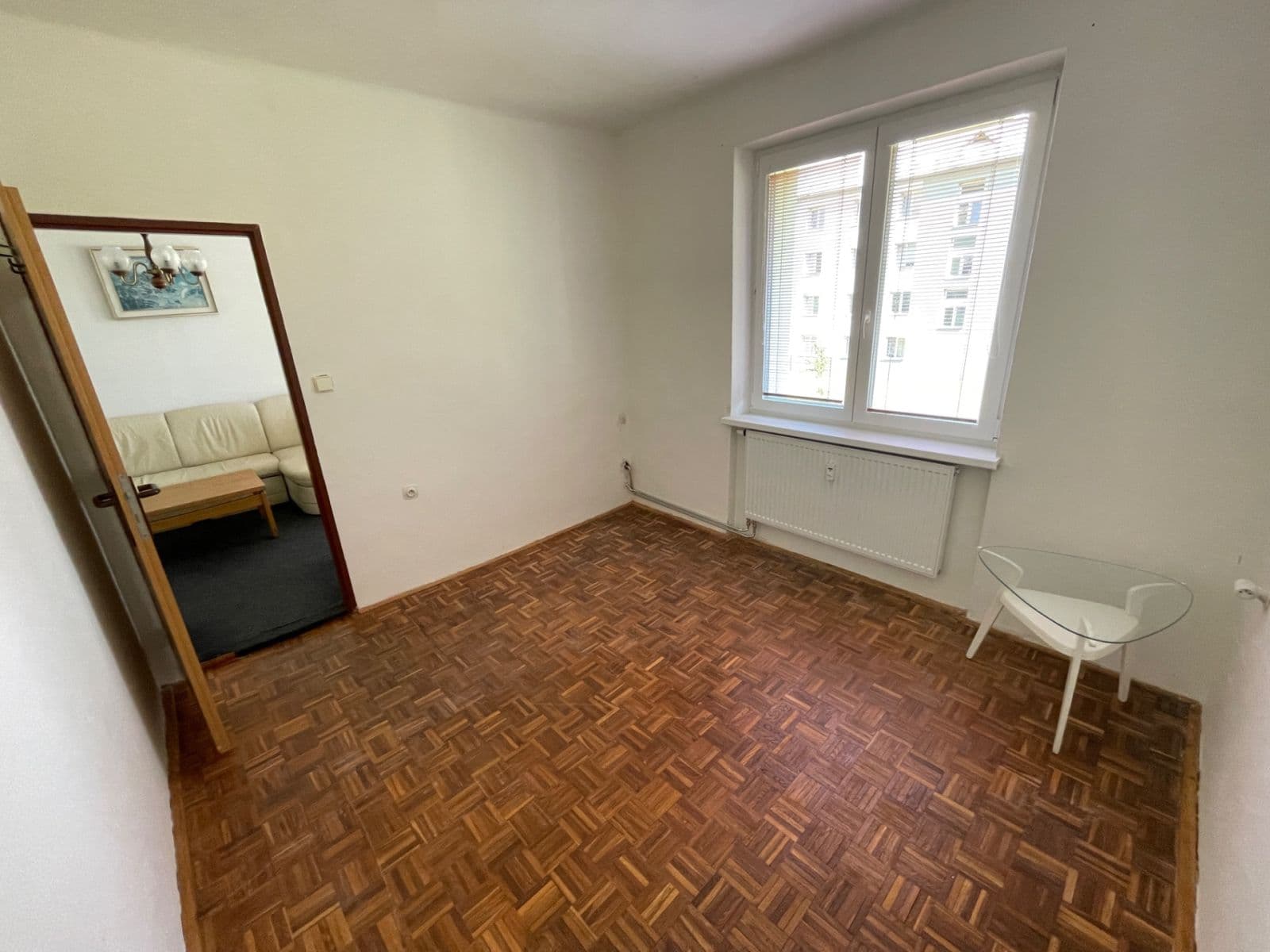 Prenájom bytu 3-izbový 59 m², Nová Ves, Karlovarský kraj Prenájom bytu 3-izbový 59 m², Nová Ves, Karlovarský kraj