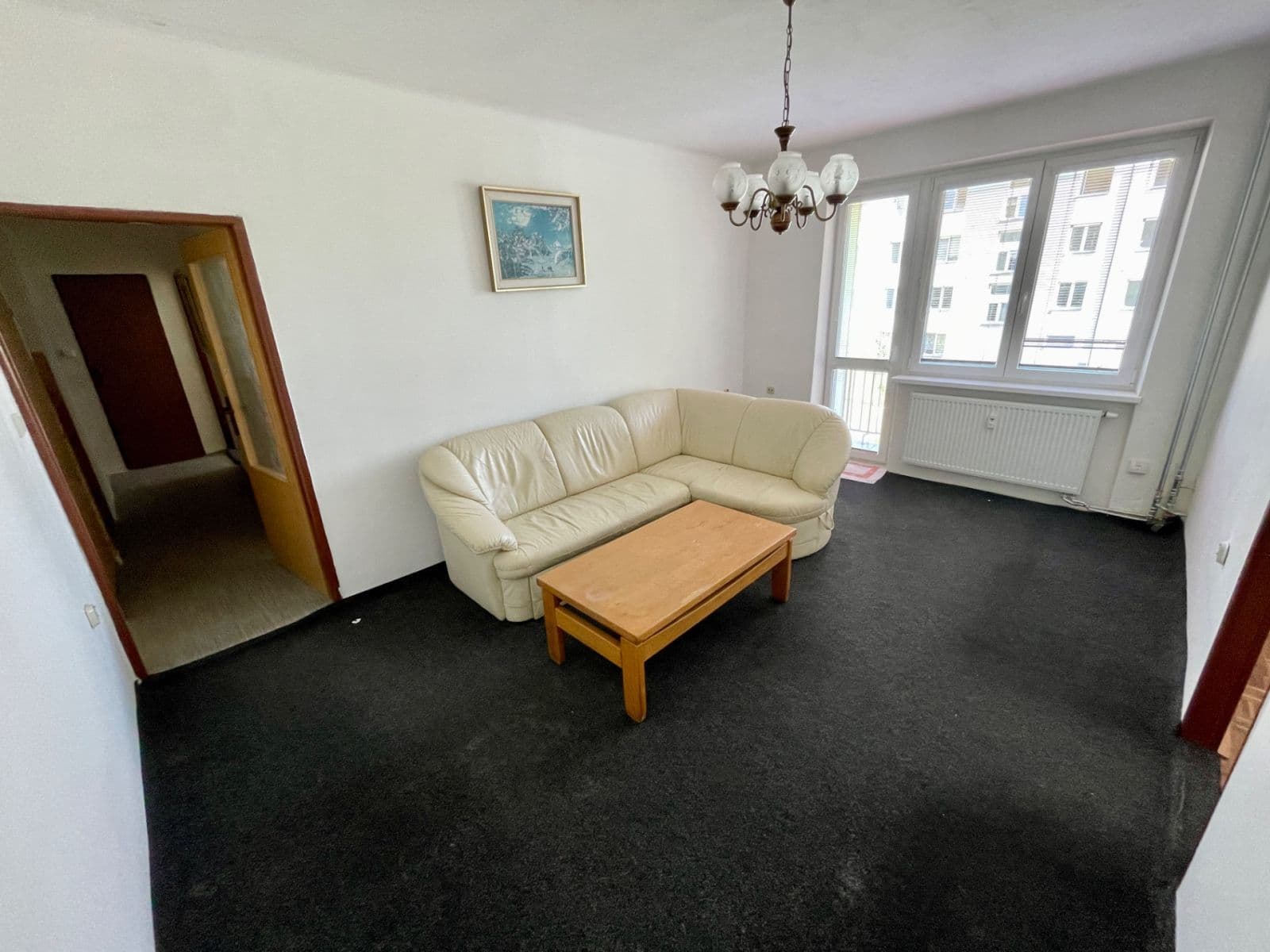 Prenájom bytu 3-izbový 59 m², Nová Ves, Karlovarský kraj Prenájom bytu 3-izbový 59 m², Nová Ves, Karlovarský kraj