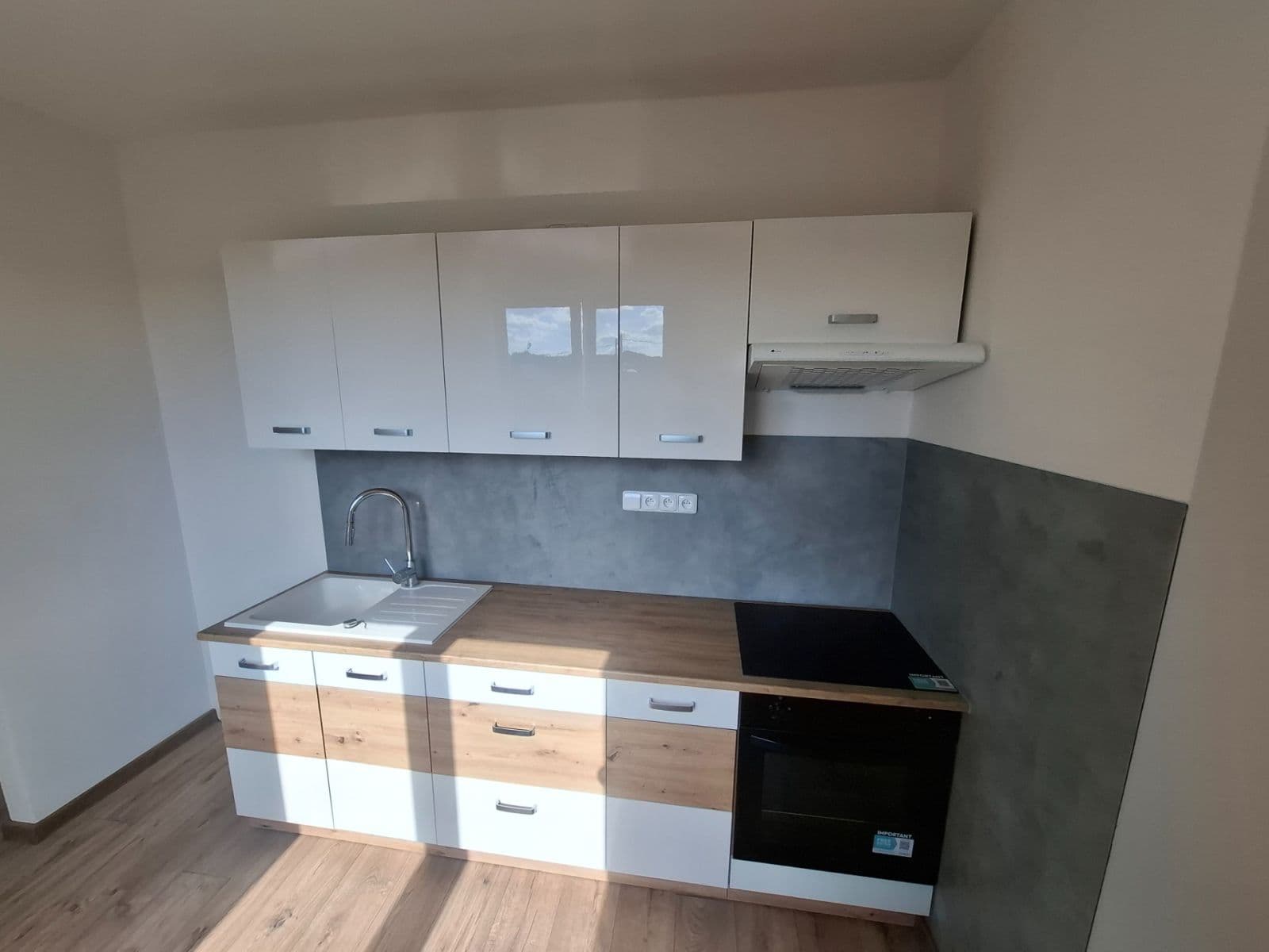 Prenájom bytu 2-izbový 49 m², Martinovská, Ostrava, Moravskoslezský kraj Prenájom bytu 2-izbový 49 m², Martinovská, Ostrava, Moravskoslezský kraj