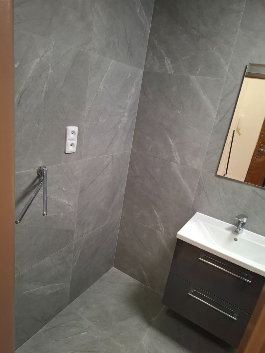 Prenájom bytu 2-izbový 49 m², Martinovská, Ostrava, Moravskoslezský kraj Prenájom bytu 2-izbový 49 m², Martinovská, Ostrava, Moravskoslezský kraj