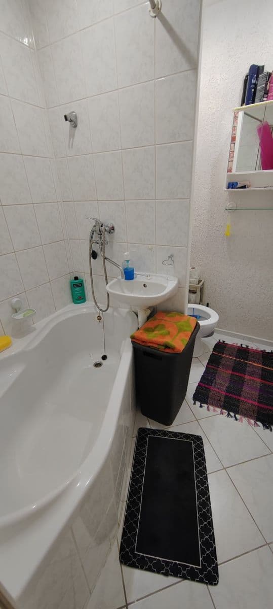 Predaj bytu 2-izbový 34 m², Peškova, Ústí nad Labem, Ústecký kraj Predaj bytu 2-izbový 34 m², Peškova, Ústí nad Labem, Ústecký kraj