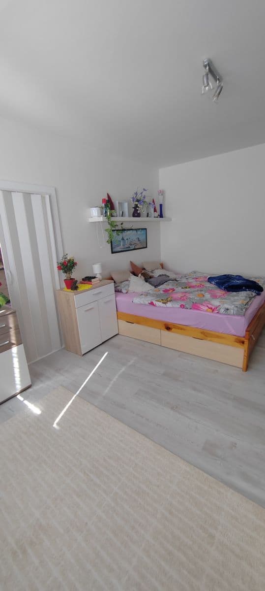 Predaj bytu 2-izbový 34 m², Peškova, Ústí nad Labem, Ústecký kraj Predaj bytu 2-izbový 34 m², Peškova, Ústí nad Labem, Ústecký kraj