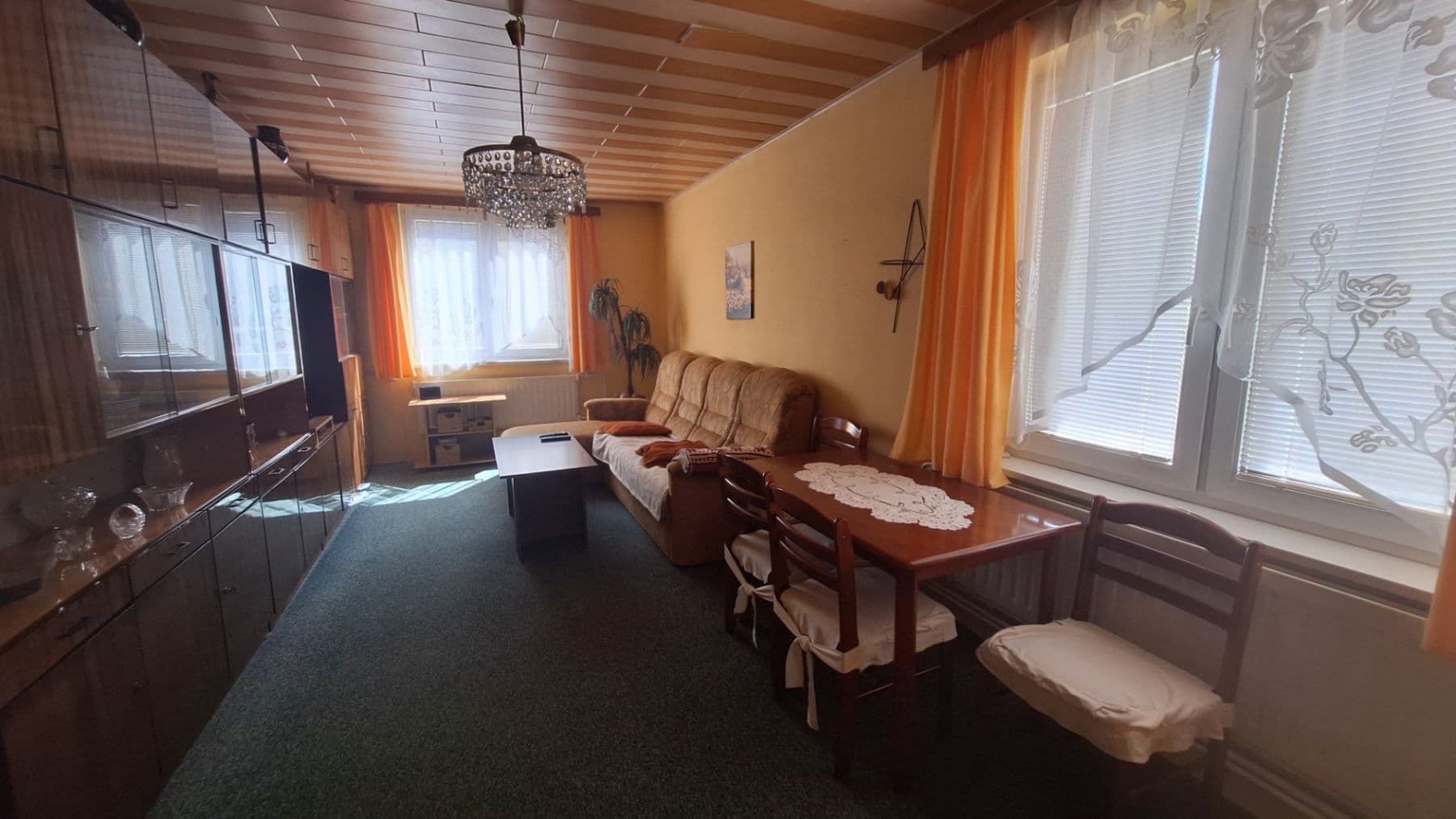 Prenájom bytu 3-izbový 69 m², Pracejovice, Jihočeský kraj Prenájom bytu 3-izbový 69 m², Pracejovice, Jihočeský kraj