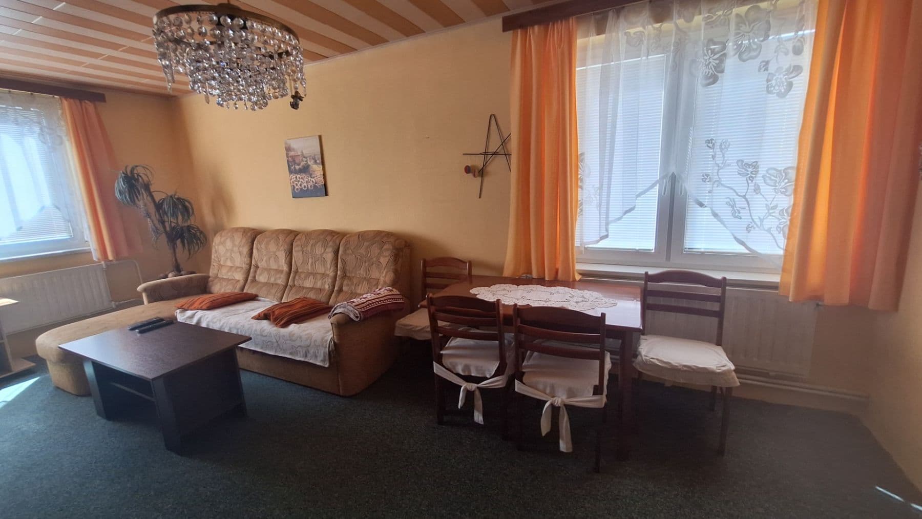 Prenájom bytu 3-izbový 69 m², Pracejovice, Jihočeský kraj Prenájom bytu 3-izbový 69 m², Pracejovice, Jihočeský kraj
