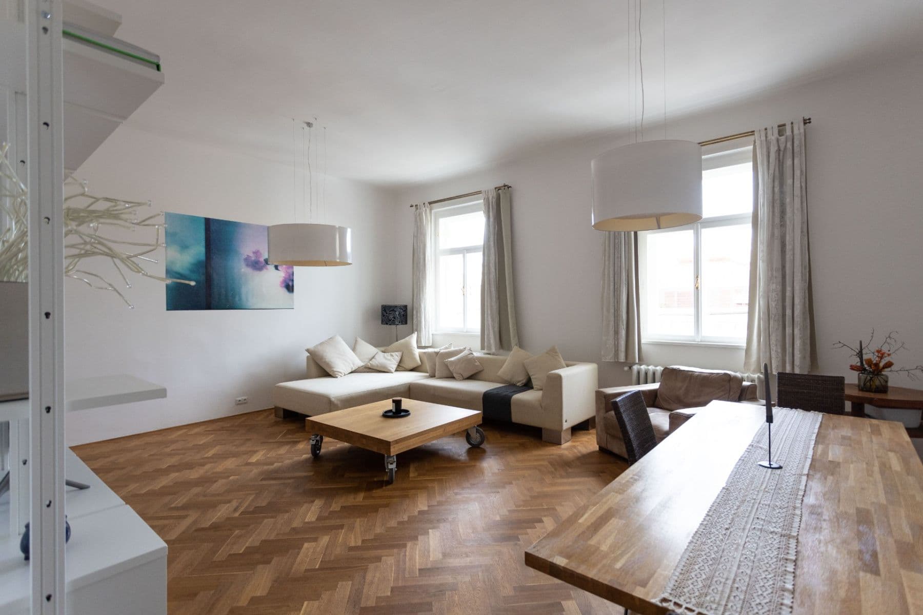 Prenájom bytu 3-izbový 112 m², Štěpánská, Praha, Praha Prenájom bytu 3-izbový 112 m², Štěpánská, Praha, Praha