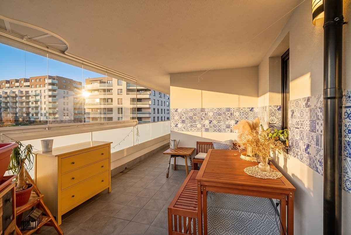 Predaj bytu 4-izbový 122 m², Ferrariho, Praha, Praha Predaj bytu 4-izbový 122 m², Ferrariho, Praha, Praha