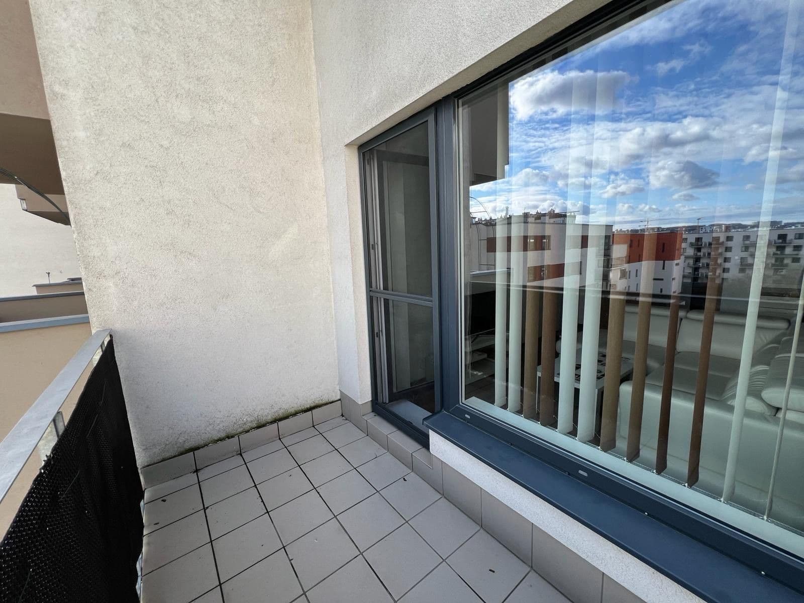 Prenájom bytu 2-izbový 55 m², Pod Harfou, Praha, Praha Prenájom bytu 2-izbový 55 m², Pod Harfou, Praha, Praha