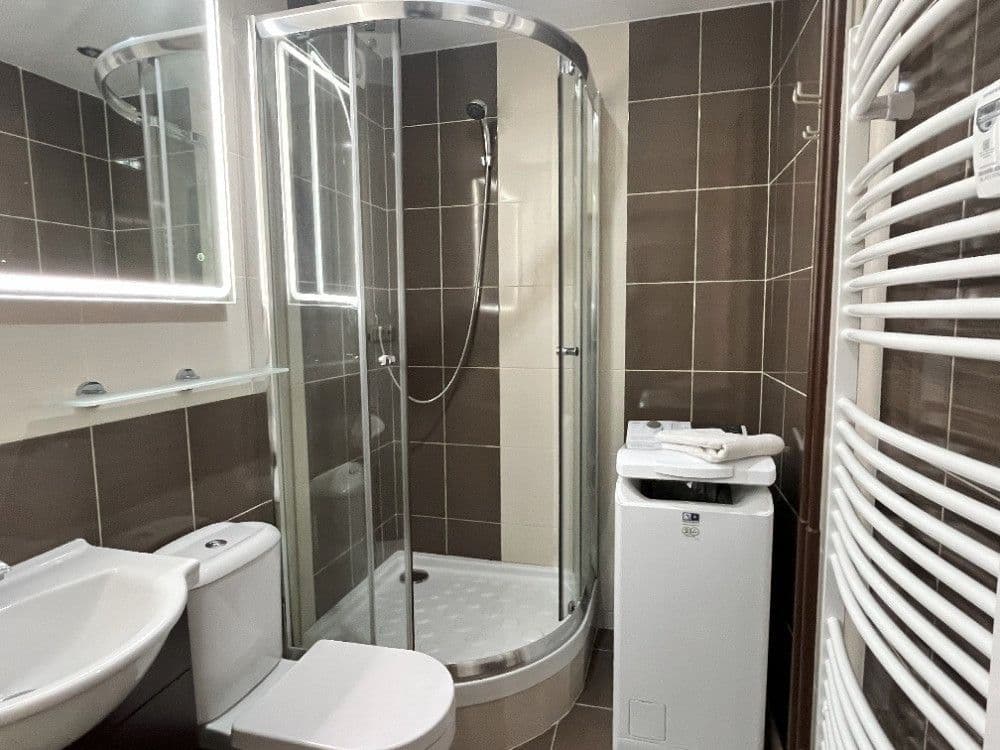 Prenájom bytu 1-izbový 33 m², Sosnová, Liberec, Liberecký kraj Prenájom bytu 1-izbový 33 m², Sosnová, Liberec, Liberecký kraj