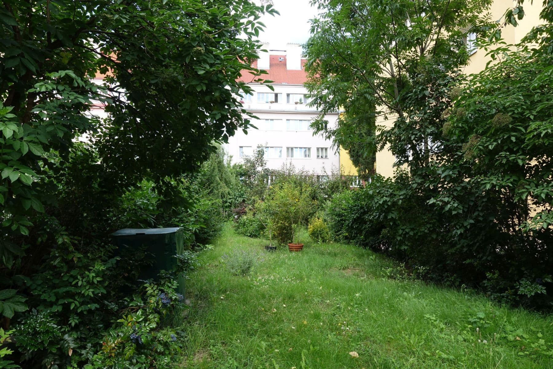 Prenájom bytu 2-izbový 45 m², Družnosti, Praha, Praha Prenájom bytu 2-izbový 45 m², Družnosti, Praha, Praha