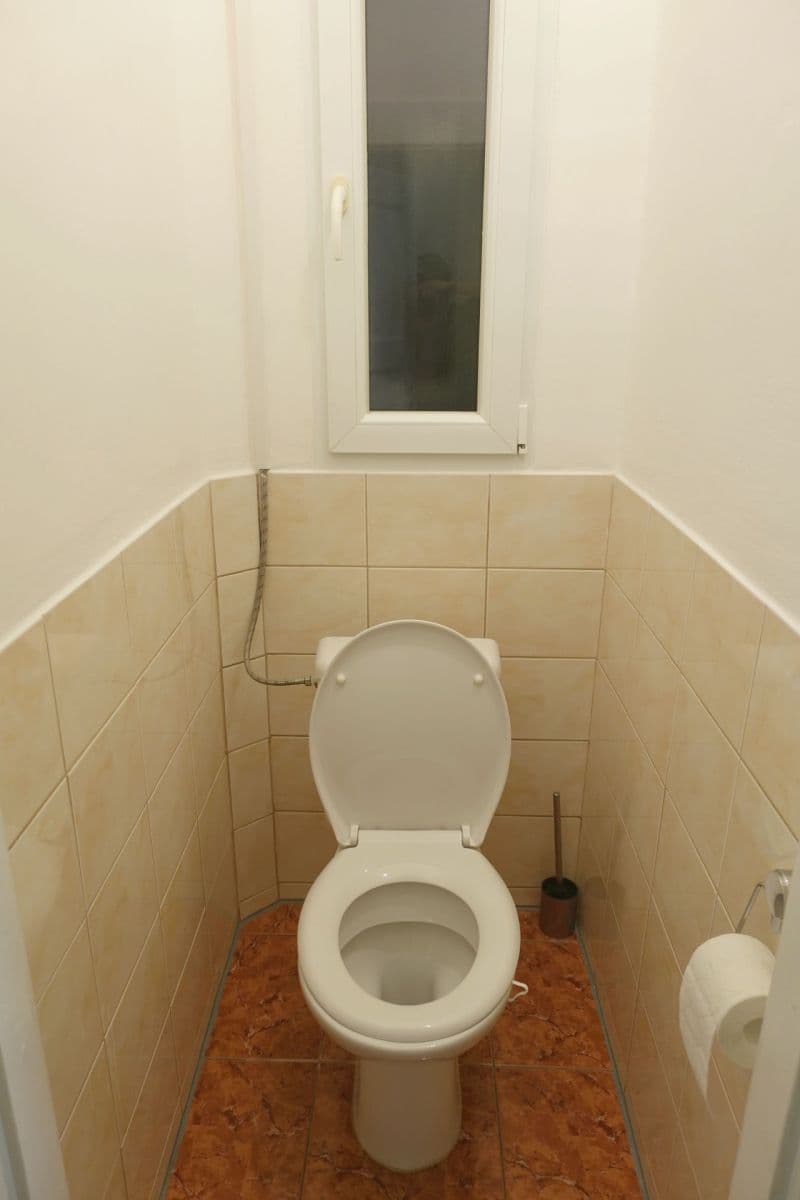 Prenájom bytu 2-izbový 45 m², Družnosti, Praha, Praha Prenájom bytu 2-izbový 45 m², Družnosti, Praha, Praha