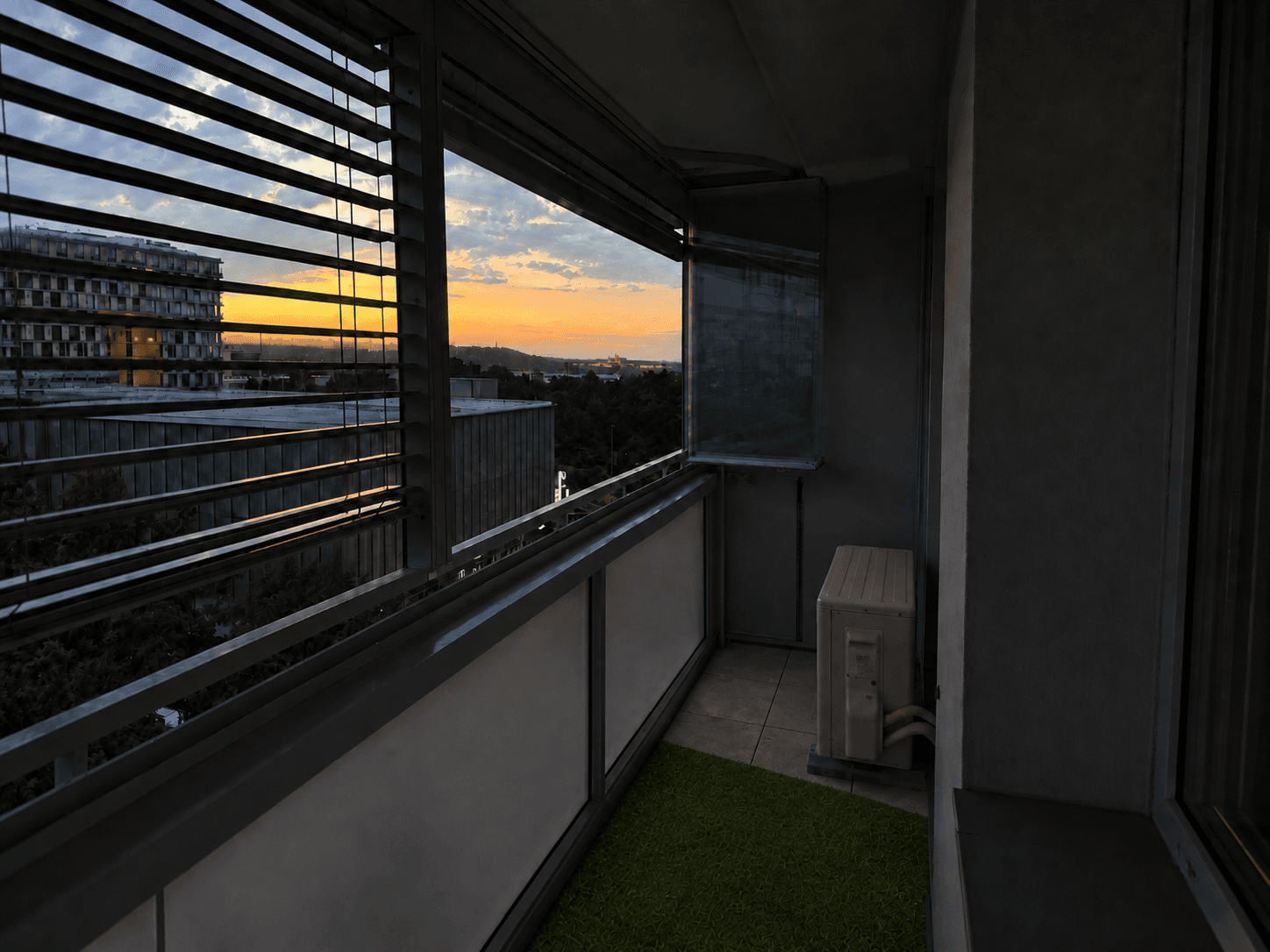 Prenájom bytu 3-izbový 54 m², Kaplická, Praha, Praha Prenájom bytu 3-izbový 54 m², Kaplická, Praha, Praha
