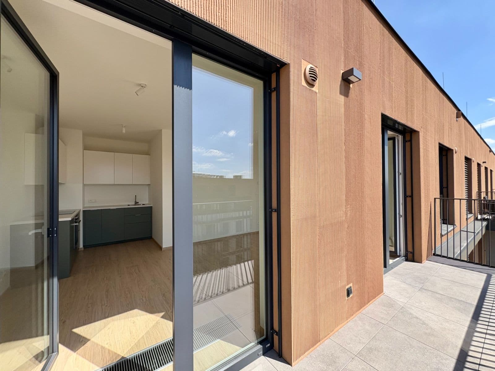Prenájom bytu 2-izbový 46 m², Haenkeho, Praha, Praha Prenájom bytu 2-izbový 46 m², Haenkeho, Praha, Praha