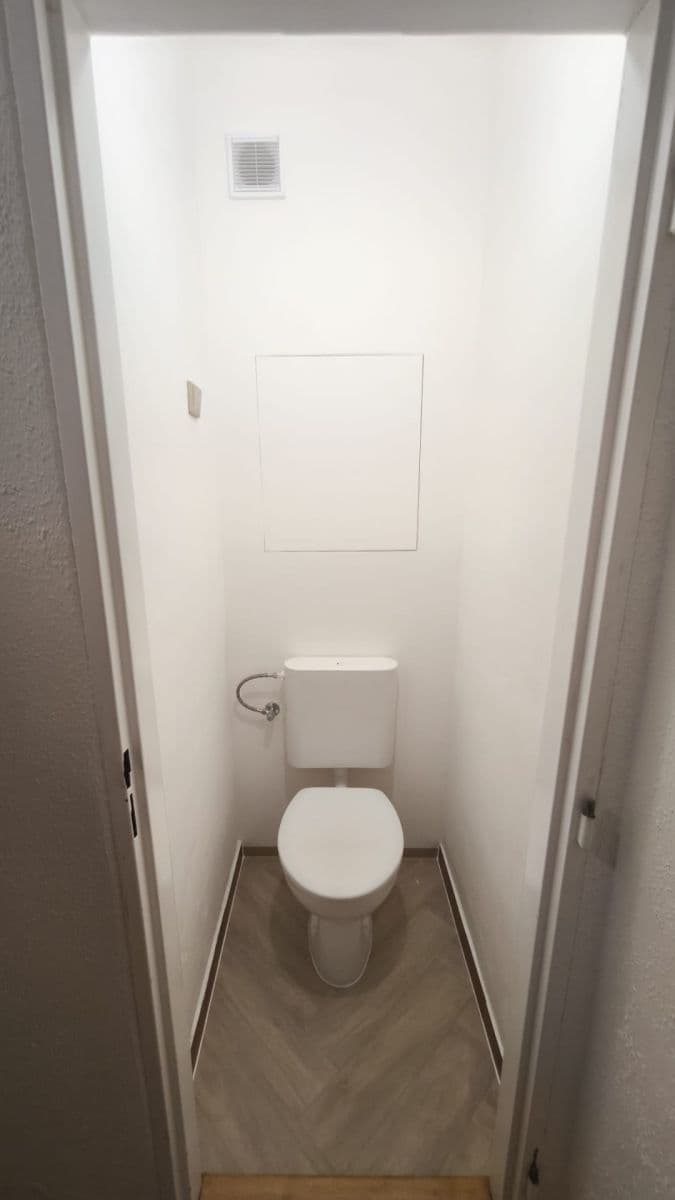 Prenájom bytu 2-izbový 54 m², Došlíkova, Brno, Jihomoravský kraj Prenájom bytu 2-izbový 54 m², Došlíkova, Brno, Jihomoravský kraj