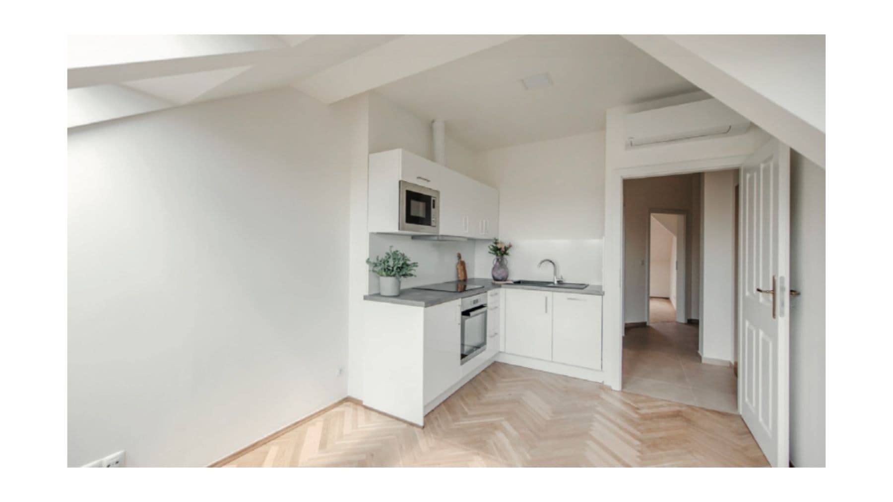 Prenájom bytu 2-izbový 36 m², Máchova, Praha, Praha Prenájom bytu 2-izbový 36 m², Máchova, Praha, Praha